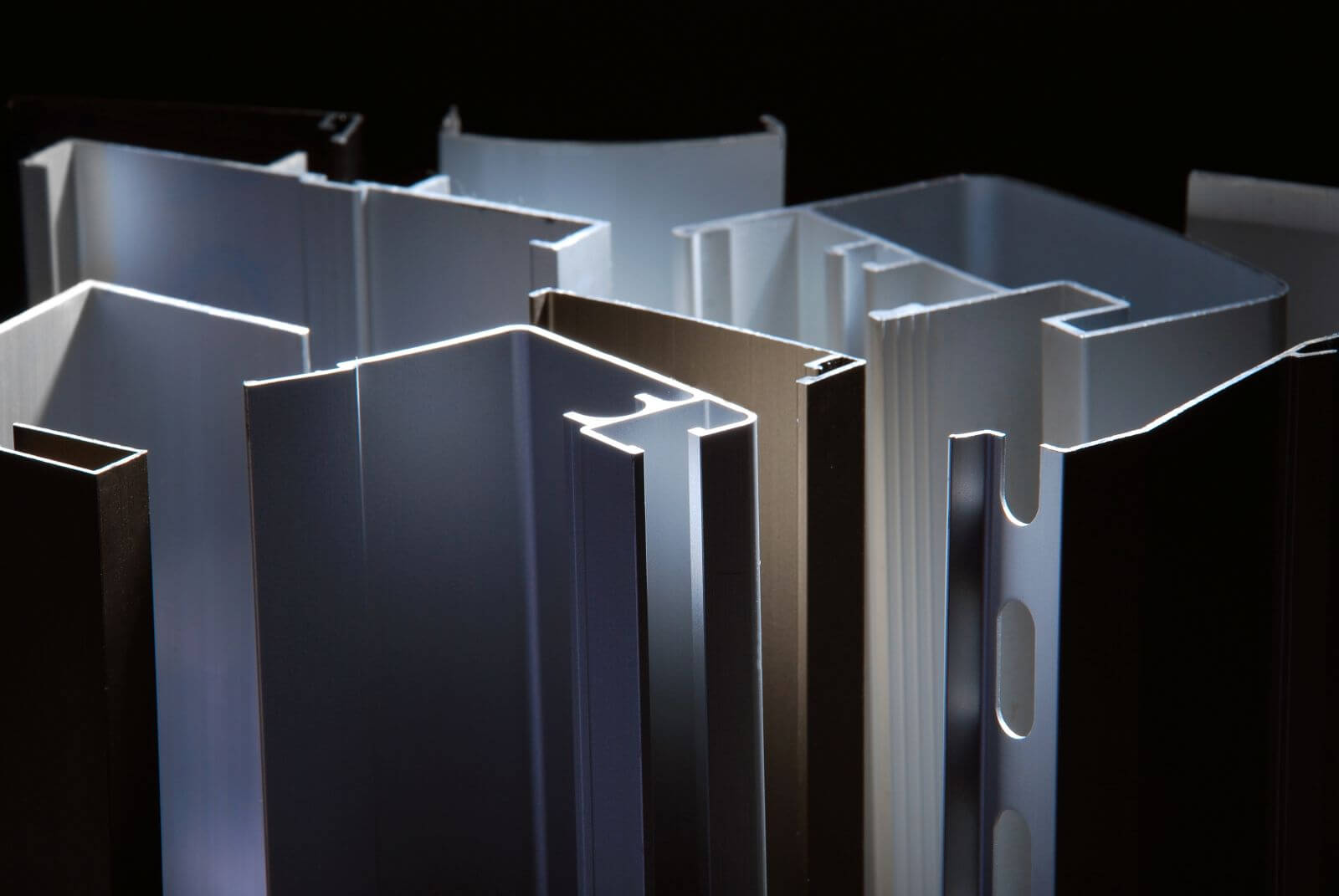 Kako se prave aluminijumske reklamne table koje traju decenijama